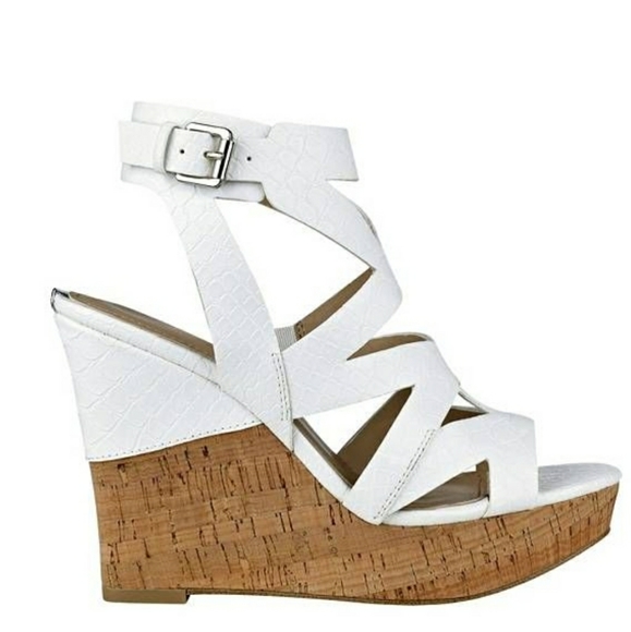 guess white wedge sandals